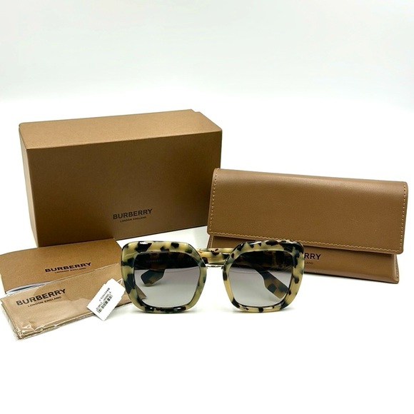 Burberry Charlotte 53mm Oversize Square Sunglasses - Picture 1 of 16